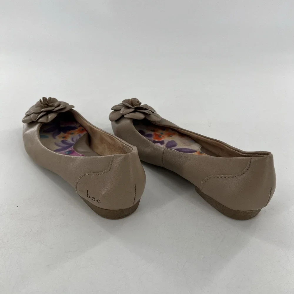 Born Concepts BOC Ballet Flats Womens 7 M Leather Nude‎ Beige Tan 3D Flower